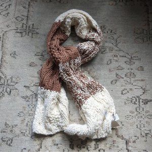 NWT Treasure and Bond Extra Long Cozy Scarf